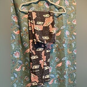 LuLaRoe Black and Pink Eye Lash Leggings TC never worn no tags